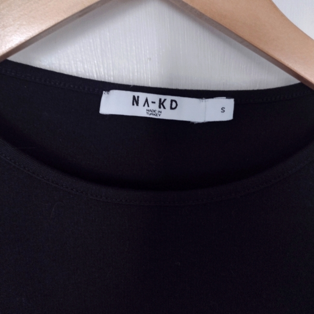NA-KD Open Back Bodysuit - Picture 5 of 14